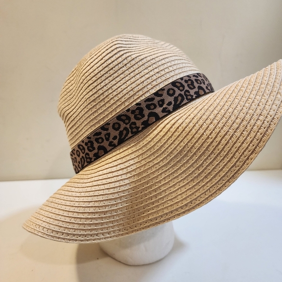 J. Crew Women's Vacation Beach Straw Cream and animal print hat M-L - Picture 2 of 12